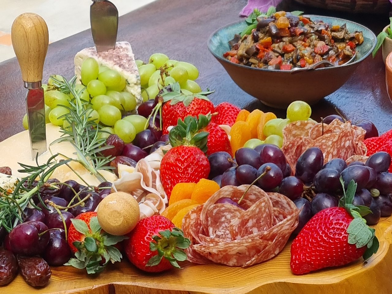 Tábua de Queijos, Frios e Frutas